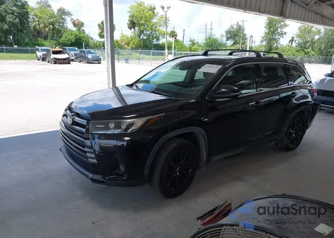 2019 Toyota Highlander Se z USA, uszkodzony, nr VIN 5TDJZRFHXKS615019